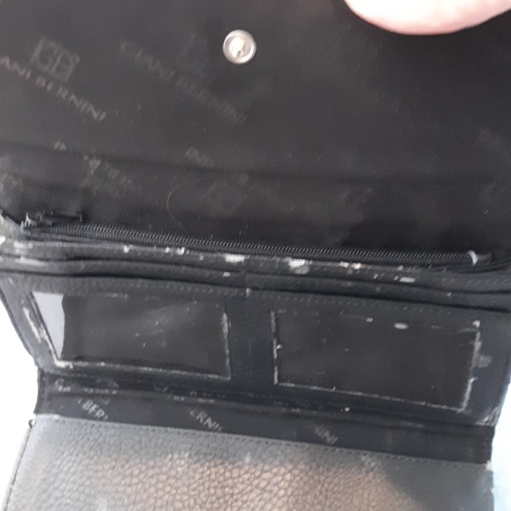 Wallet - Picture 4 of 8